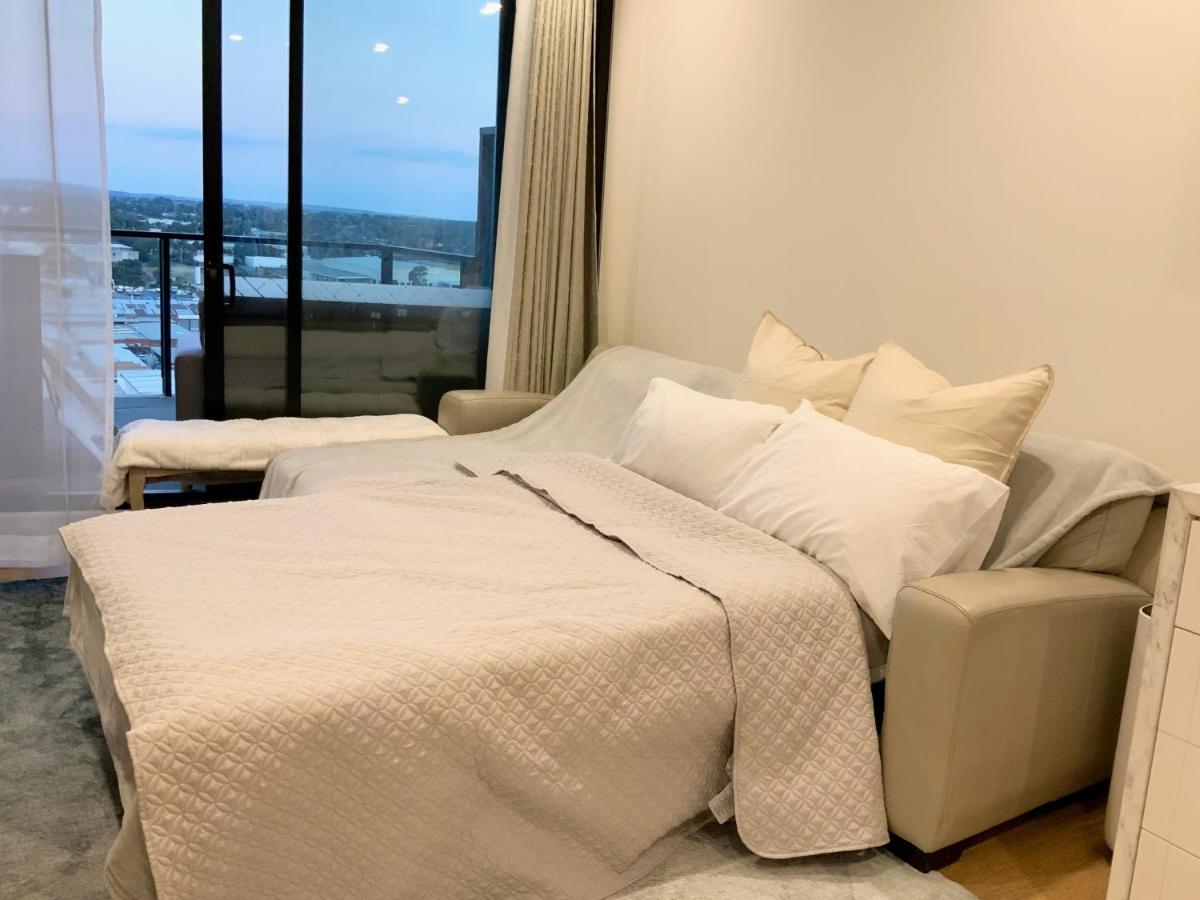 M-City Apartment - Executive Twin King Ensuites - Fully Equipped - Free Parking, Fast Wifi, Smart Tv, Netflix, Complementary Drinks & Amenities - M-City Shopping Centre Clayton 3168 Exterior foto